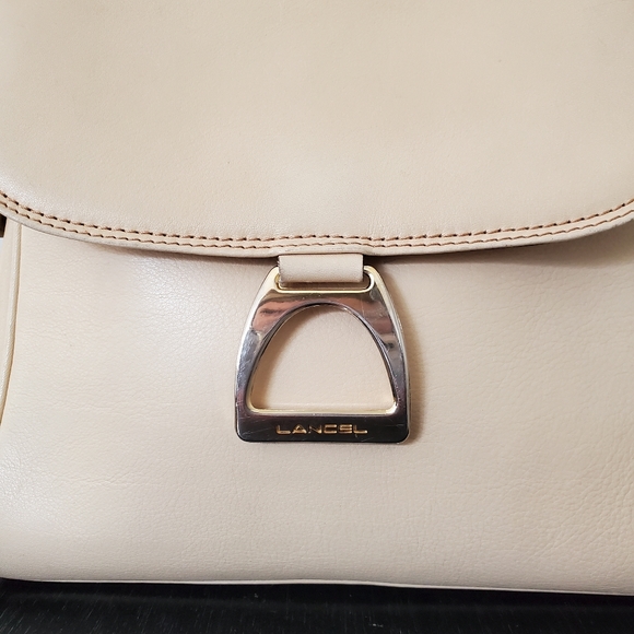 Lancel bag - Picture 4 of 16